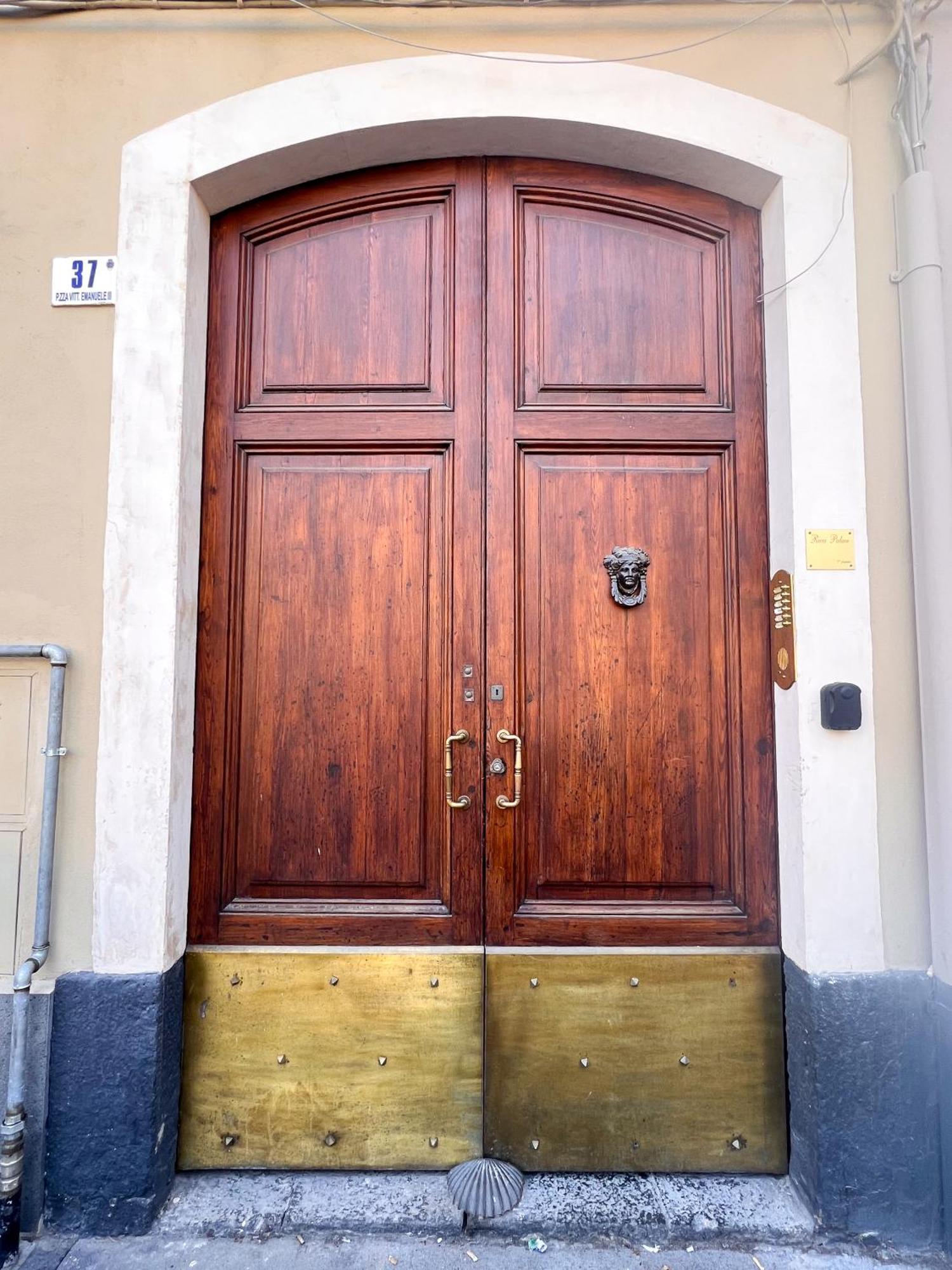 Ricci Palace Suites Catánia Buitenkant foto